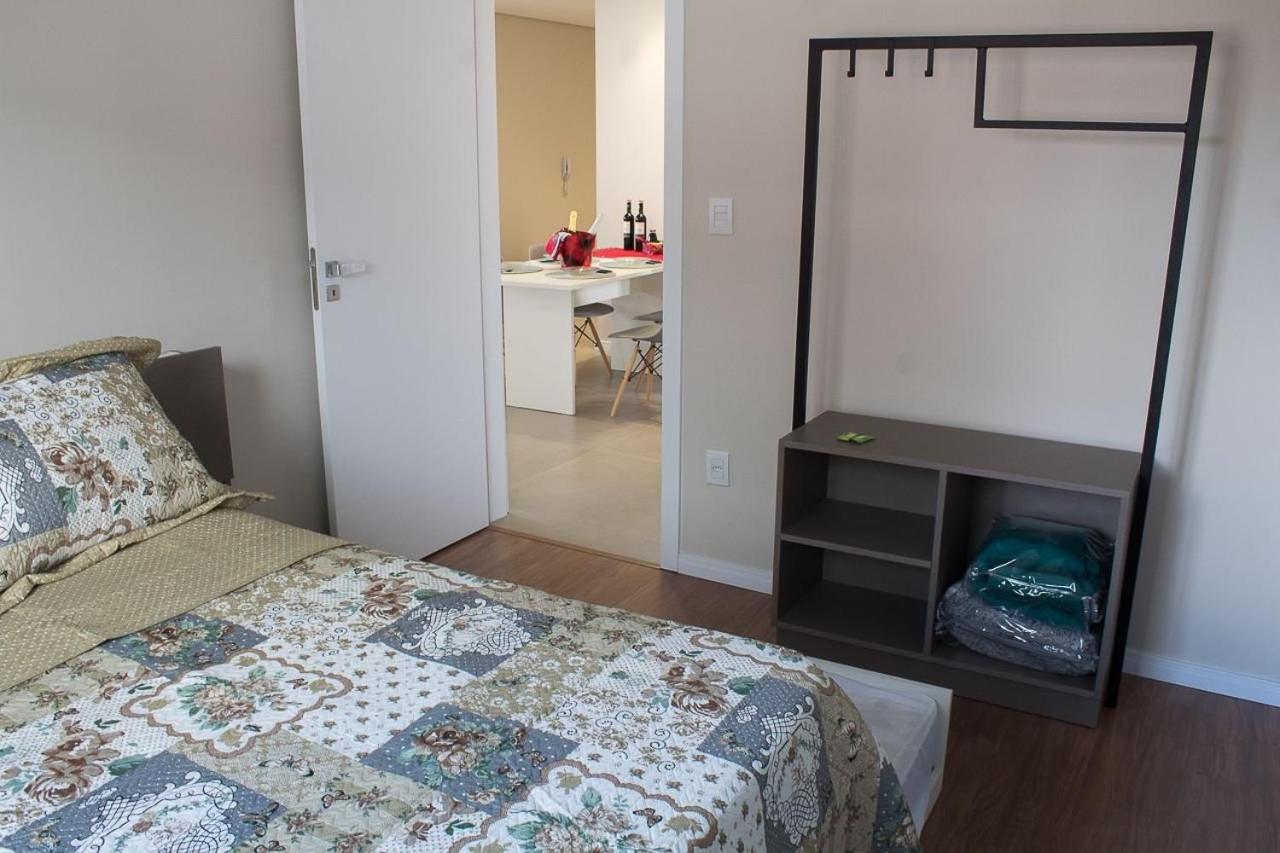 Dallas Apartamentos Na Via Gastronomica-Estacionamento-Amplos E Equipados-Wifi Bento Gonçalves Eksteriør bilde